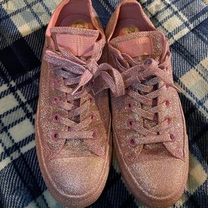 Chuck Taylor Womens Size 10 Glitter shoes